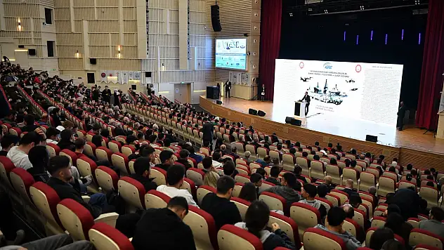 Kayseri'de Türkiye'nin savunma sanayi gücü konuşuldu!