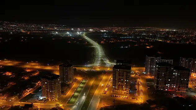 Kayseri'de ulaşım tarihine atılan imza:  6,5 kilometre yol tasarrufu sağladı!