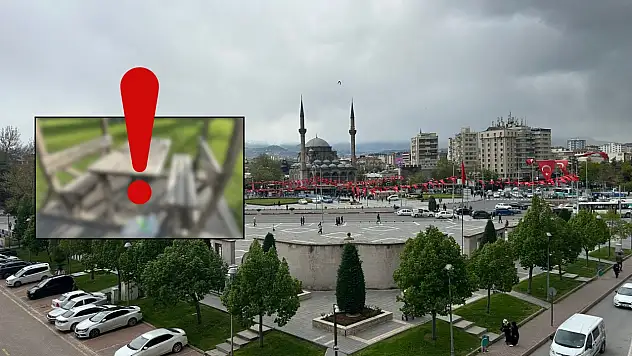 Kayseri'de utandıran görüntü: Yaz mevsimin gelmesiyle parklarda o manzaralar yeniden ortaya çıktı!