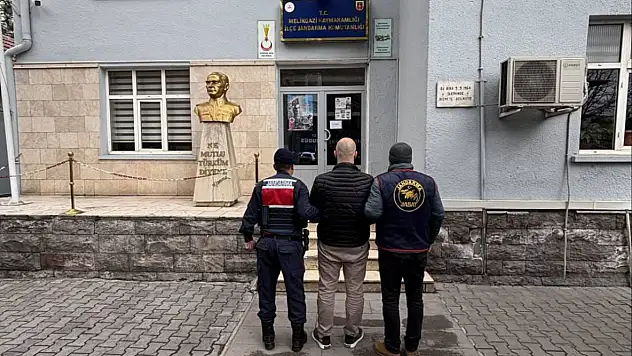 Kayseri'de uyuşturucu hükümlüsü cezaevine gönderildi