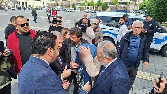 Kayseri'de Valilik bayramlaşmasında ortalık karıştı: Vatandaş isyan etti, başkanlar ilgilendi!