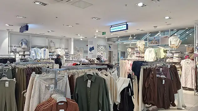 Kayseri'de vatandaşın rotası değişti! En uygun kıyafetler nerede bulunuyor?