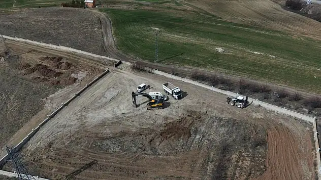 Kayseri'de vefa seferberliği - Cumhuriyet Mezarlığı'nda harekete geçildi
