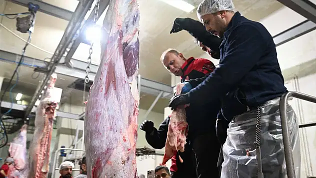 Kayseri'de yeni standartlar açıklandı - Müdür Saklav denetime çıktı!