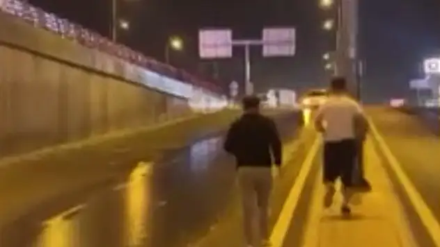 Kayseri'de yollar göle döndü - OSB'de fabrikaları su bastı!