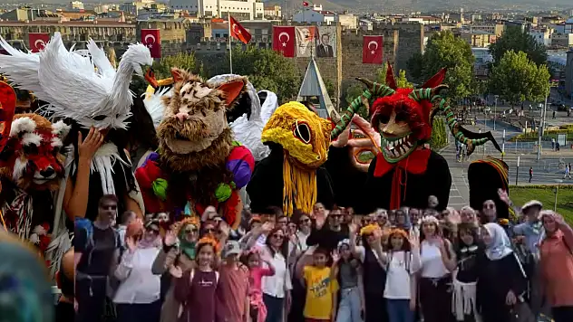 Kayseri'den Adana'ya… Öğrencilere festival sürprizi!