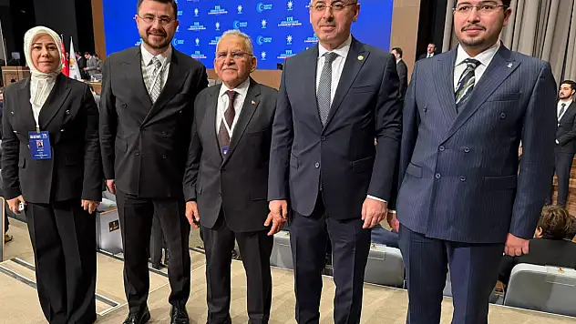Kayseri'den Ankara'ya kritik zirve! Büyükkılıç o toplantıda neleri konuştu?