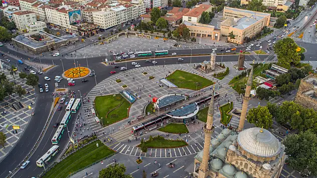 Kayseri'den kısa kısa: Acı olay, Bilal Erdoğan, AVM, ERÜ, Kayserispor...