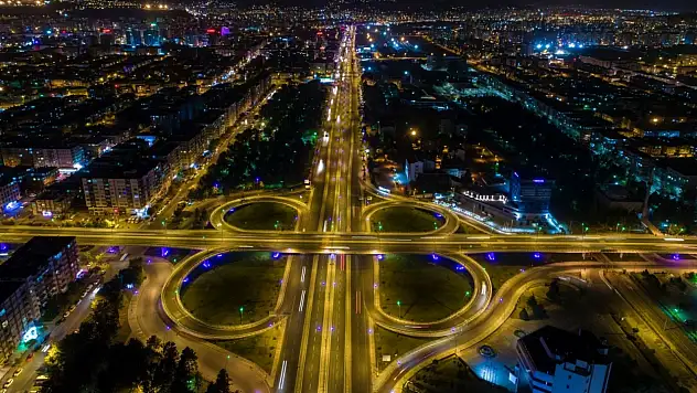 Kayseri'den kısa kısa: Cinayet, Baki Ersoy, Konya, ERÜ, Ünlü Şefler, Kayserispor…