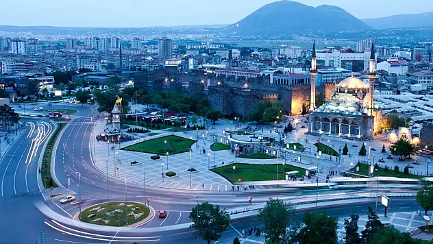 Kayseri'den kısa kısa: Deprem tatbikatı, Hal Kompleksi, Erciyes Üniversitesi, Kayserispor…