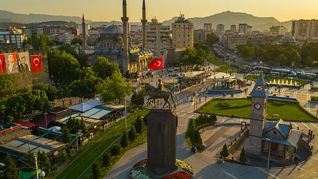 Kayseri'den kısa kısa - Sağanak yağış, Baki Ersoy, Zipline, Kayserispor...