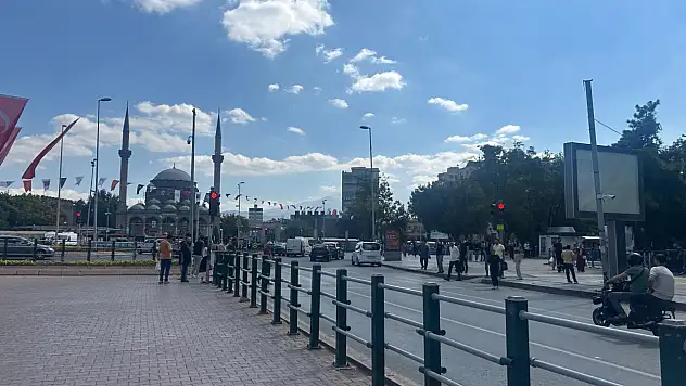Kayseri'den kısa kısa: Torpil, Devlet Hastanesi, Heyelan, İftar Çadırı, Bayrak...