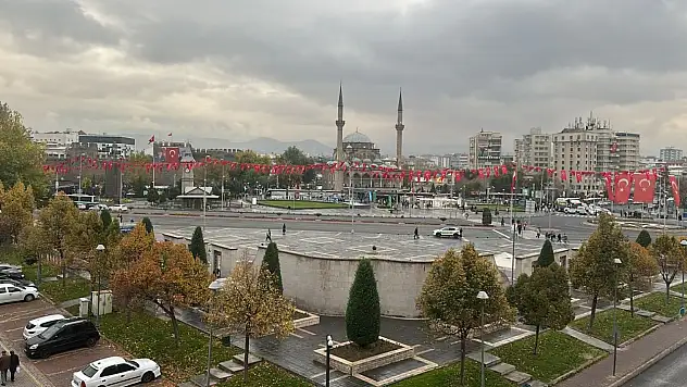 Kayseri'den kısa kısa: Zincirleme ceza, Düşen uçak, İstifa, Kayserispor…