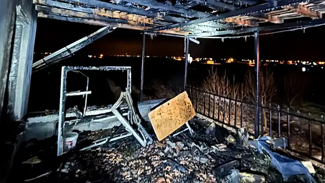 Kayseri Develi'de alevler yükseldi! Sabah saatlerinde korkutan yangın