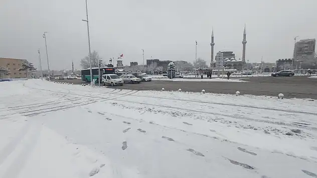 Kayseri gazetelerinde 21 Ocak manşeti ne oldu?  İşte öne çıkan başlıklar!