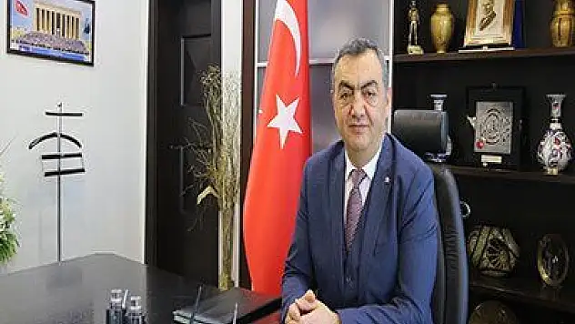 'Sanayi üretimi ekonomimizi ayakta tutmaya devam ediyor'