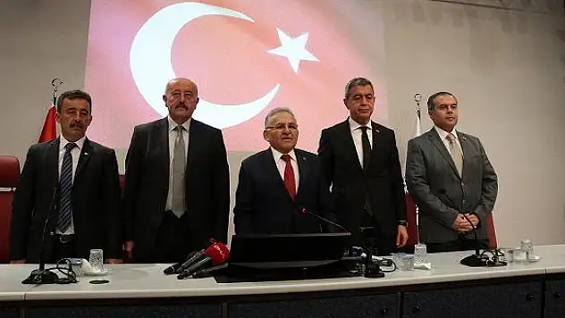 Kayseri ve Sivas'tan Mehmetçiğe destek