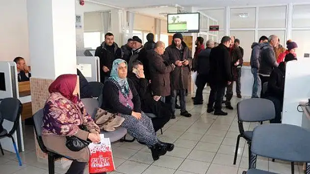 FOTOĞRAFÇILARIN YÜZÜ GÜLÜYOR