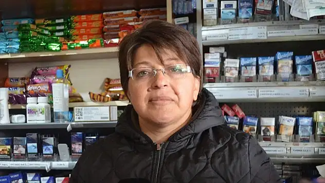 Engelli Zehra 10 yıldır esnaflık yapıyor