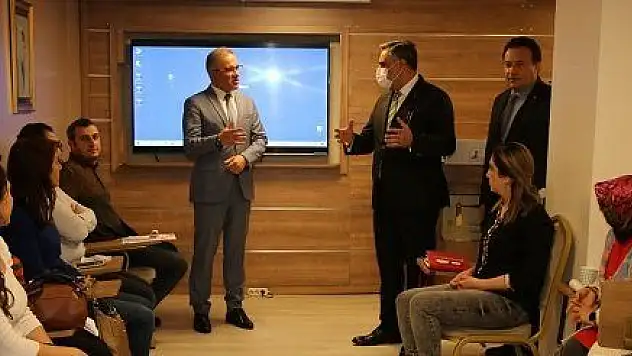 Psikolojik danışmanlara 'Mesleki Gelişim Programı' eğitimi verildi
