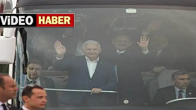 Başbakan Yıldırım: 'Yeni anayasa vesayeti kaldırıyor'