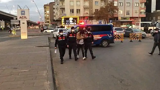 Kayseri'de 12 ilde aranan zanlı, jandarma tarafından yakalandı