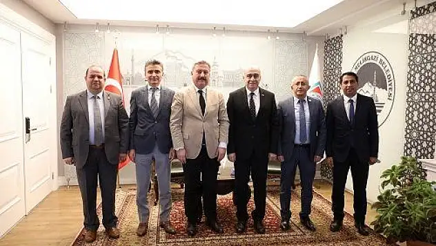 Baro Başkanı Köse ve yönetimi Başkan Palancıoğlu'nu ziyaret etti