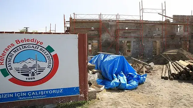 Melikgazi Belediyesi tarihe sahip çıkıyor 