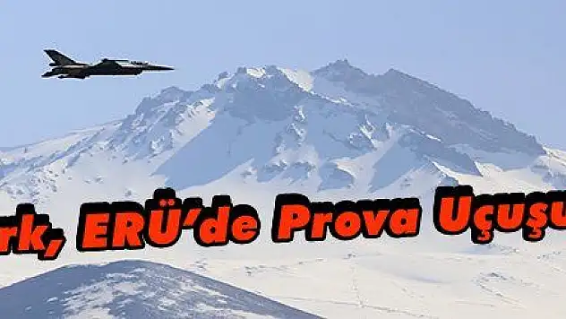 Solo Türk, ERÜ'de Prova Uçuşu Yaptı 