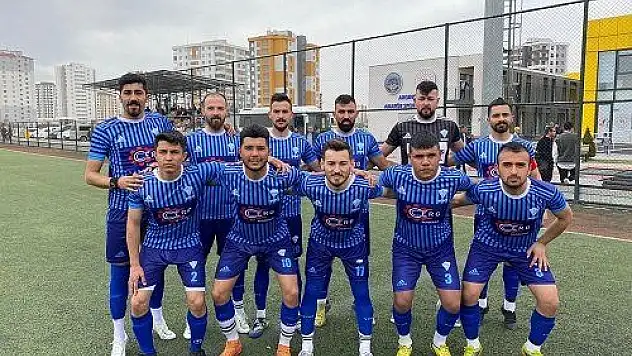 Gaziosmanpaşaspor 3'de 3 yaptı