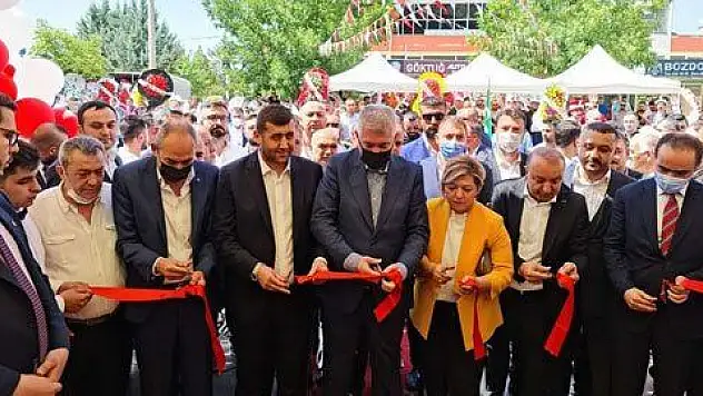 Han Otomotiv dualarla açıldı