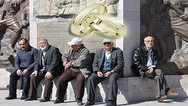KAYSERİ'DE YILDA 600'ÜN ÜZERİNDE YAŞLI EVLENDİ
