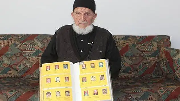 Ölenlerin fotoğraflarının arşivini tutuyor