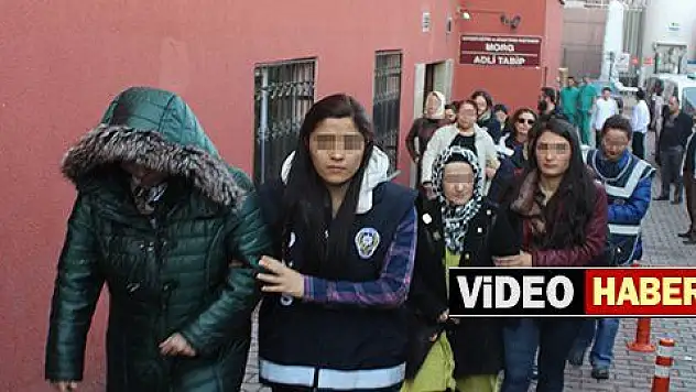 Bylock kullandığı tespit edilen 21 kadın öğretmen adliyeye sevk edildi