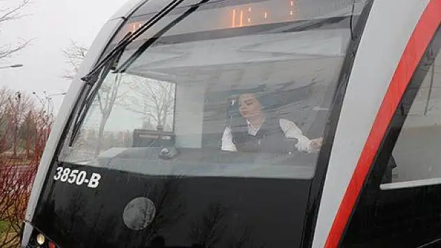 Rayların sultanları görevlerini heyecanla yapıyor 