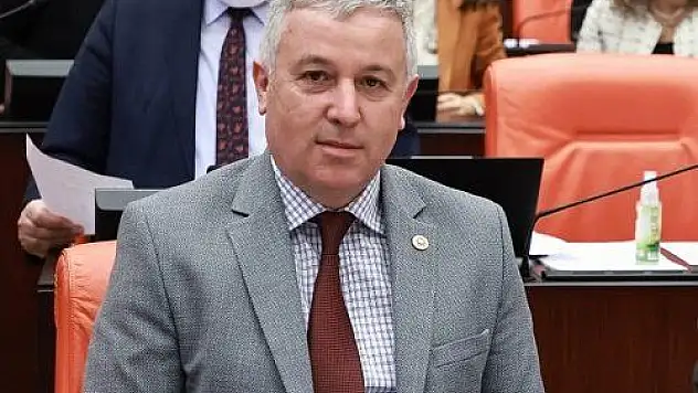  Arık: İktidarın gündemi rant