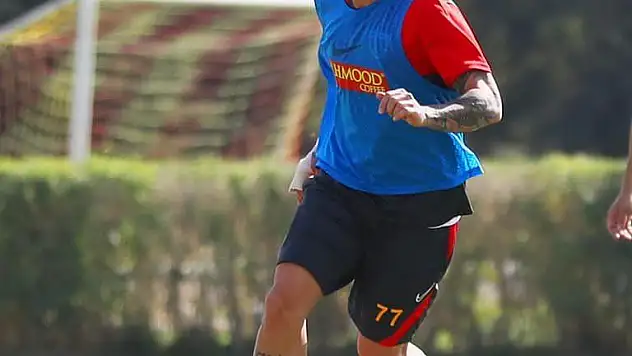 Kayserispor'da Alibec ve Muhar oynayacak