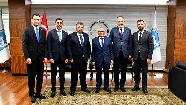 Kayseri OSB Başkanı İmamoğlu'ndan Başkan Büyükkılıç'a ziyaret
