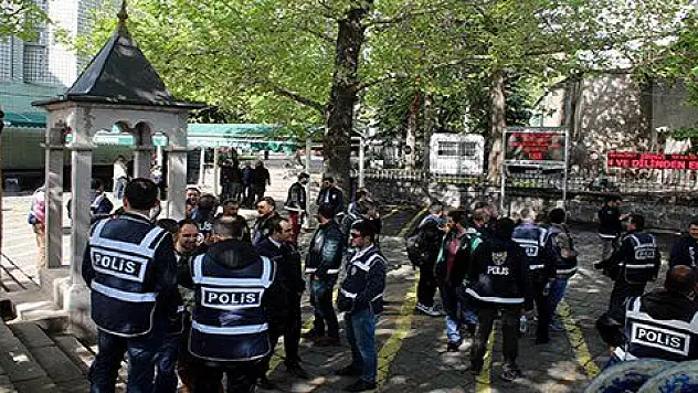 Gül'ün babasının cenazesi için yoğun güvenlik önlemi