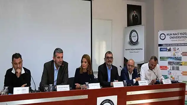 NNYÜ'DE 'BASKETBOL SOHBETLERİ' YAPILDI