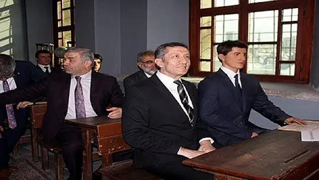 Bakan Selçuk: 'Türkiye'de derslik açığı kalmayacak' 