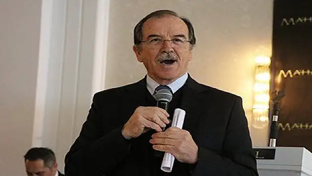 Prof. Dr. Özdemir: 'Ülkemizde yılda 180 bin kişi kansere yakalanıyor ve 100 bine yakını kanser neden