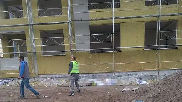 13'üncü kattan düşen inşaat işçisi öldü