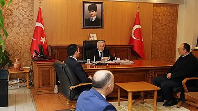 Ziraatçilerden Vali Kamçı'ya Ziyaret 