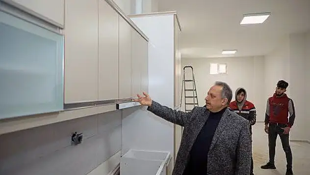 Bir kütüphane de Başakpınar'a