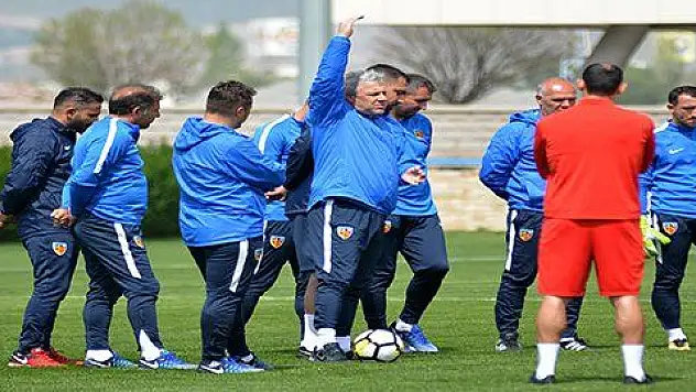 Kayserispor'da, Gençlerbirliği mesaisi neşeli devam ediyor  
