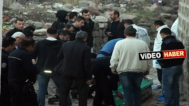  Engelli baba hiperaktif oğlunu öldürdü 