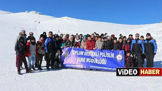 Erciyes'e ilk defa giden öğrenciler heyecanlandı