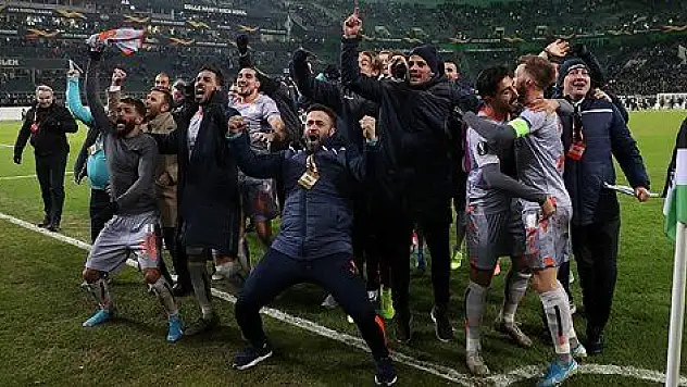 Medipol Başakşehir'den Avrupa'da büyük başarı