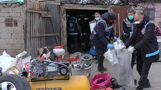 Oto aksesuarcısı değil, hırsızların evi